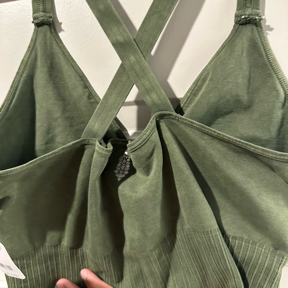 FP movement bra - Picture 2 of 3